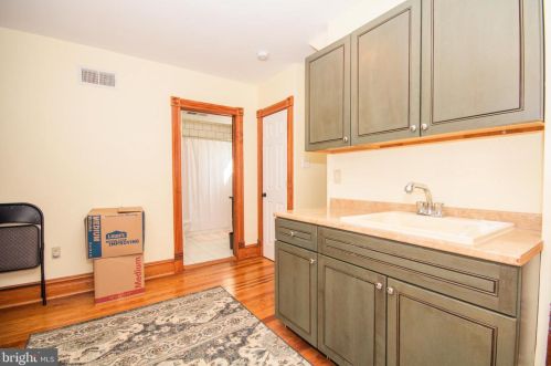 122 Main St, Middletown MD  21769-7931 exterior
