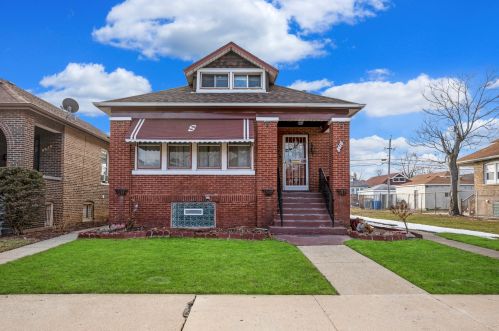 8616 Ada St, Chicago, IL 60620-4020