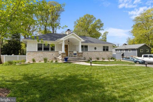 53 Sunset Dr, Severna Park, MD 21146-3229