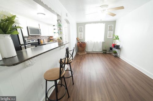 332 Stevens Ave, Lancaster PA  17602-3761 exterior