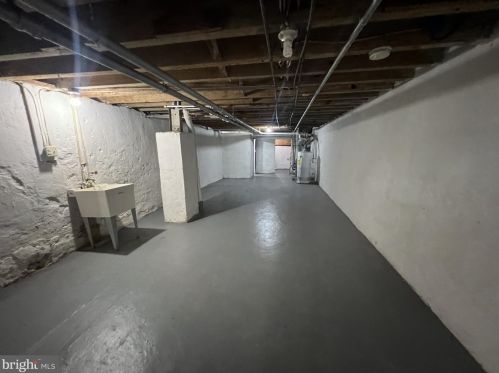 3625 11 St, Philadelphia PA 19148-0052 exterior