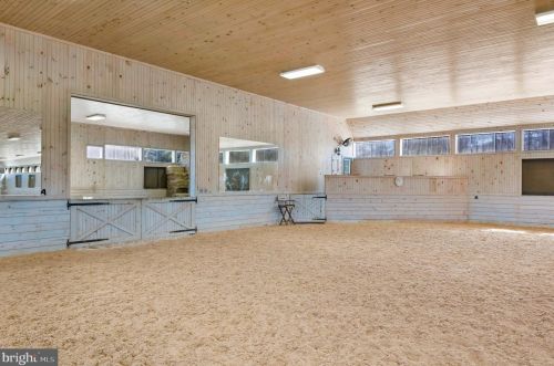 2874 Patuxent Riv Rd, Davidsonville MD 21035-2237 exterior