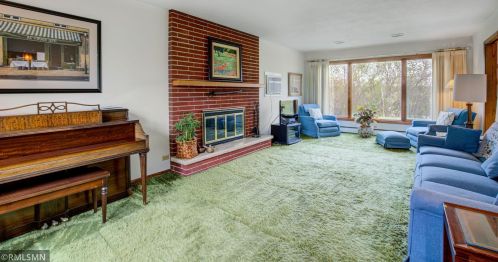 1988 Nininger Rd, Hastings, MN 55033-1043
