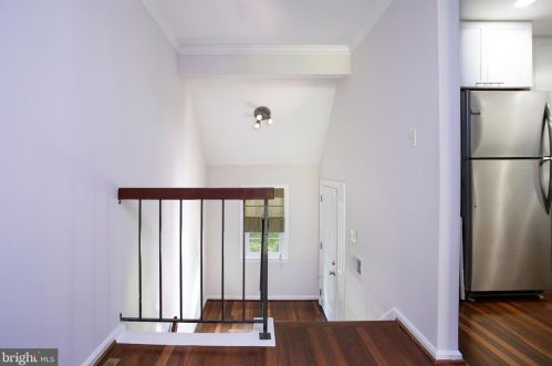 7247 Swan Point Way, Columbia, MD 21045-5006