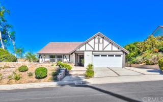 5375 Honeywood Ln, Anaheim, CA 92807-3705