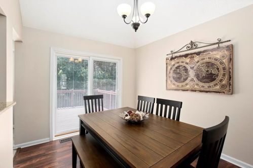 110 Eagle Glen Dr, Holly Springs GA  30189-6915 exterior