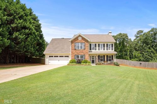 305 Darnell Ct, Hampton, GA 30228-2797