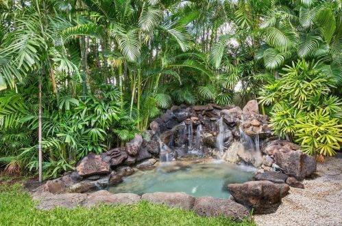 4351 Kahala Ave, Honolulu HI  96816-4856 exterior