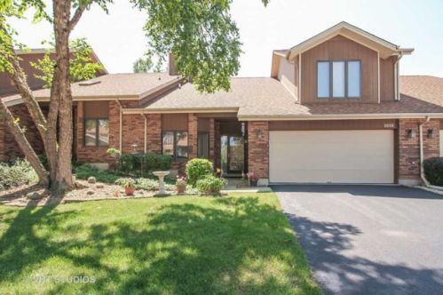 1214 Elaine Ct, Homewood, IL 60422-1468