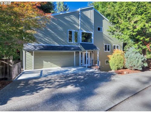 19661 Sun Cir, West Linn, OR 97068-1913