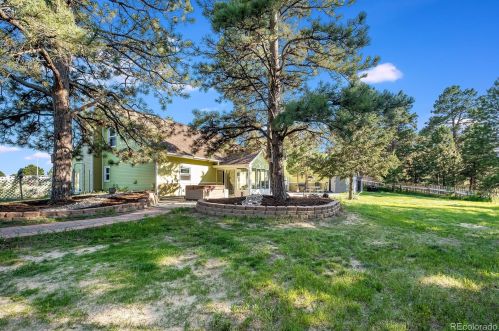 2069 Woodpecker Ln, Elizabeth, CO 80107-8558