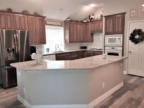 8512 Steeple Ridge Dr, Fort Worth TX  76182-8323 exterior
