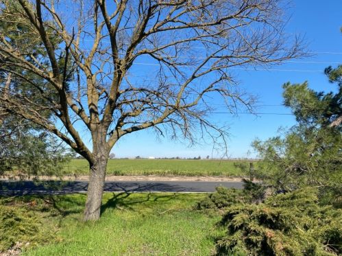 2260 Harney Ln, Lodi, CA 95242-9502
