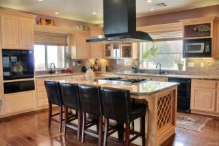 25380 Deertrail Dr, Tehachapi, CA 93561-7279
