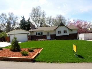 675 Balsam St, Denver, CO 80214-4401