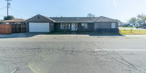 1300 School St, Lodi, CA 95240-5710