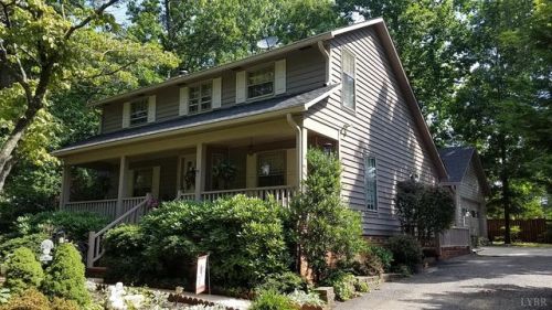 1179 Ivy Woods Dr, Forest, VA 24551-1055