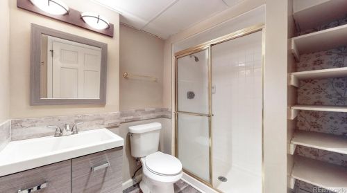 8127 Leyden St, Englewood CO 80112-3059 exterior