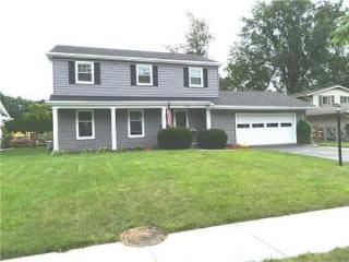 1789 Cherrylawn Dr, Toledo, OH 43614-3305