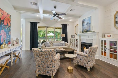 3328 Legacy Ct, Bryan, TX 77802-6102