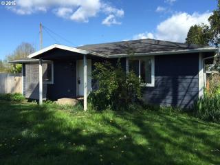 1191 30th St, Springfield, OR 97478-5502