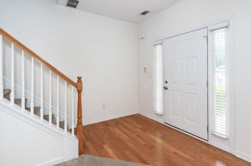 1512 Paramount Ln, Buford, GA 30518-8622