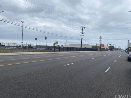 4229 Rosecrans Ave, Hawthorne CA  90250-7275 exterior