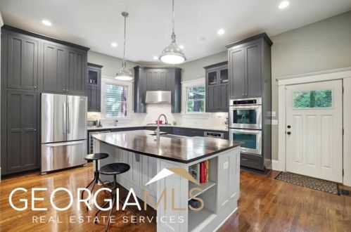 1074 Colquitt Ave, Atlanta GA  30307-1922 exterior