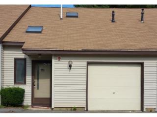 21 Tideview Dr, Dover, NH 03820-4575