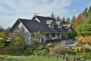 4244 Shokowakan Rd, Maxwelton, WA 98236-8731