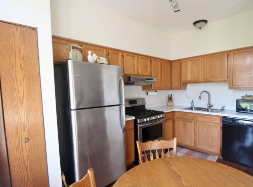 1248 Whispering Hills Dr, Naperville IL  60540-0902 exterior