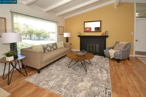 4040 Camino Vinedo, Pacheco, CA 94553-2244