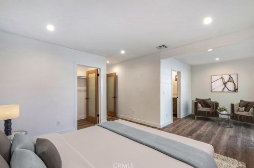 5510 Burnet Ave, Van Nuys CA  91411-3508 exterior