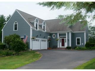 18 Finn Ave, Newfields, NH 03856-8230
