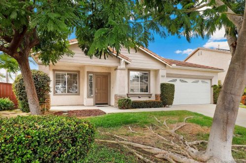 4978 El Mirlo Dr, Oceanside, CA 92057-2700