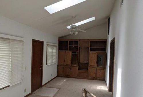 1523 Michigan Ave, Rockford, IL 61102-3047