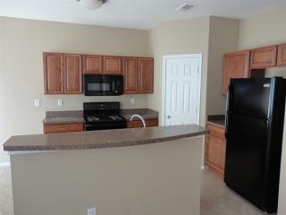 3204 Royal Crest Dr, Fort Worth TX  76140-8649 exterior