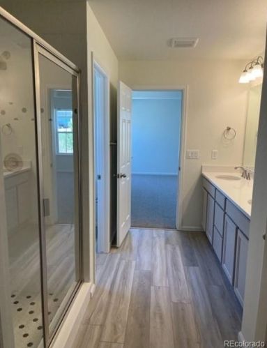 27404 Roxbury Pl, Denver CO  80016 exterior