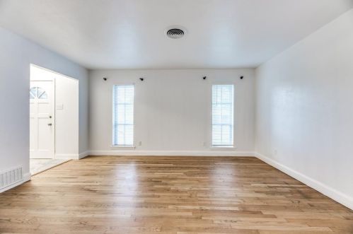 4126 Justice Ln, Garland TX 75042-4600 exterior