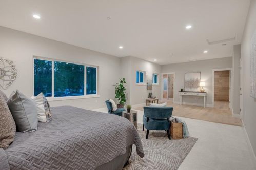 1709 Golden Hills Dr, Milpitas CA 95035-5002 exterior