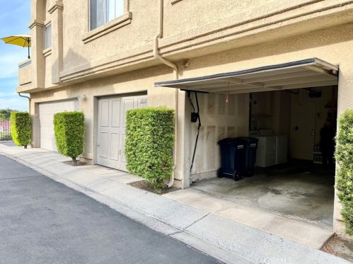 21211 Jasmines Way, El Toro, CA 92630-7609