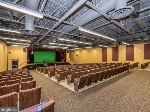 3376 Chiswick Ct, Silver Spring MD 20906-1644 exterior