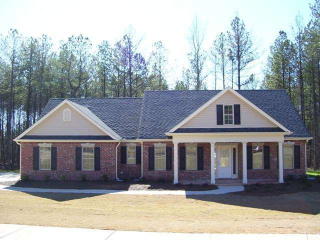 32 Live Oak Ct, Forsyth, GA 31029-8785