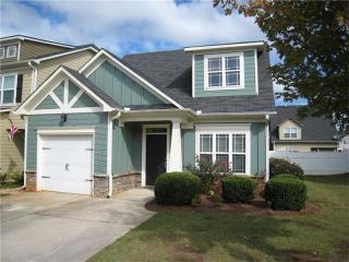 98 Oakmont Dr, Dawsonville, GA 30534-7757