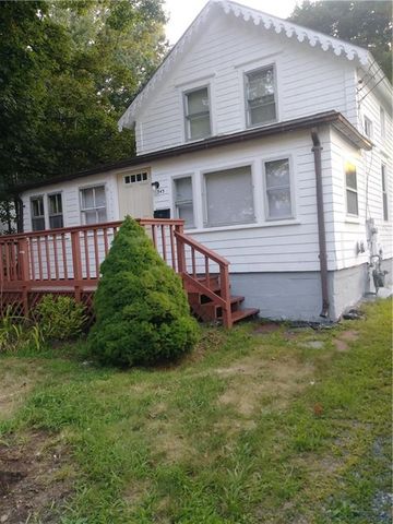 343 Pequot Ave, Warwick, RI 02889-9520