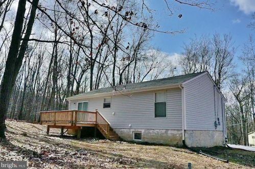 259 Revenoor Rd, Harpers Ferry WV 25425 exterior