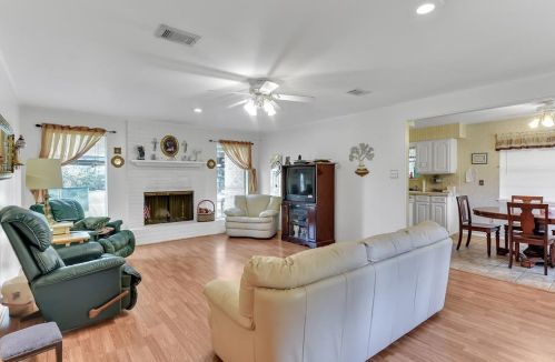 2229 Teas Nursery Rd, Conroe TX  77304-4616 exterior