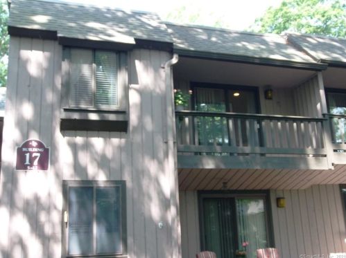 8 Deepwood Dr, Southington, CT 06489-3442