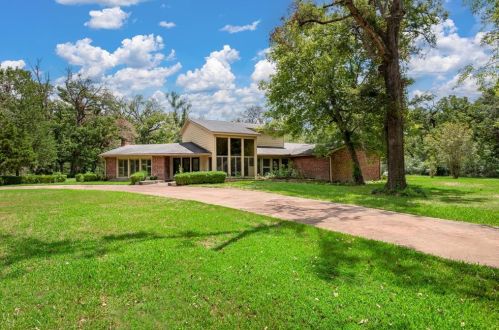 620 Creekwood St, Mapleton, TX 75835-6979