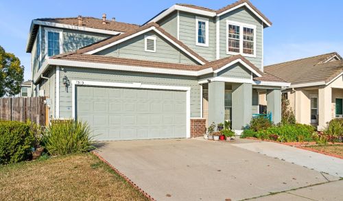 7515 Damascas Dr, Elk Grove, CA 95758-7234